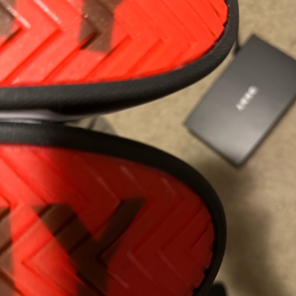 NEW DKNY Sneaker men’s size 7 - Picture 6 of 10